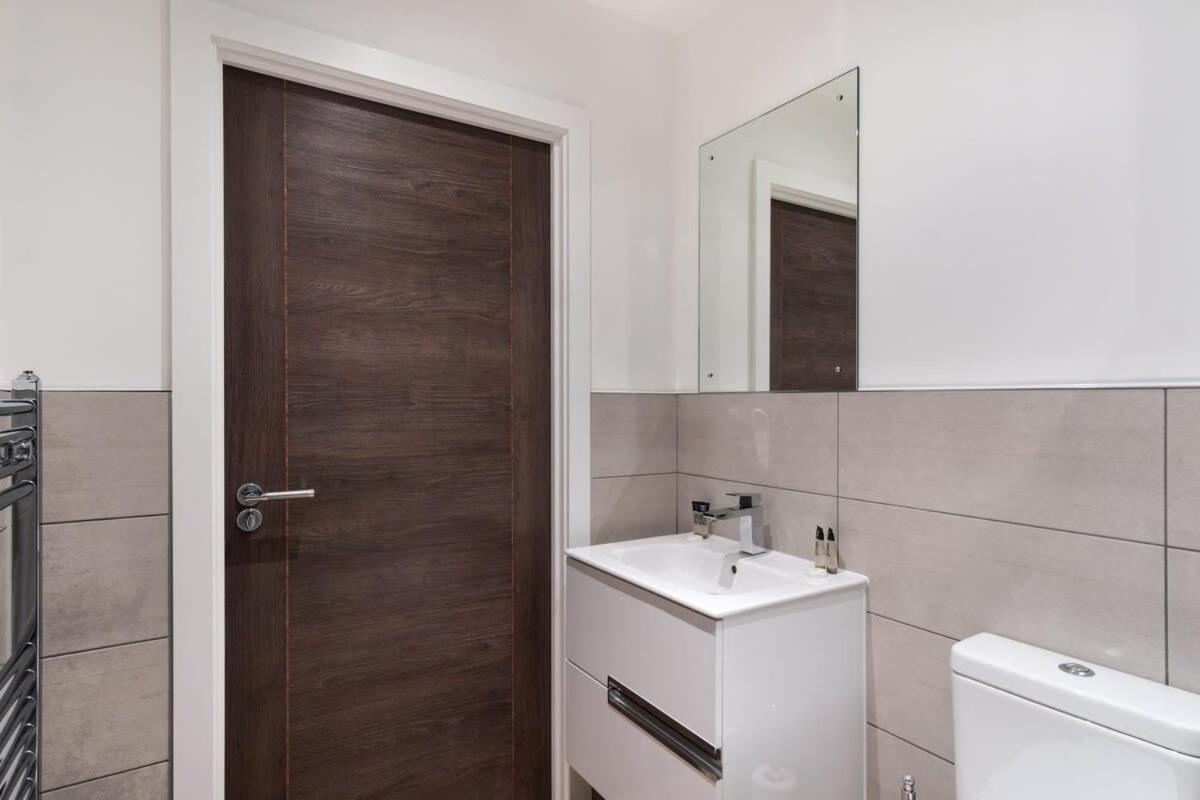 Stay Zeni, Alexandra Rise Manchester Smart Studio ภายนอก รูปภาพ
